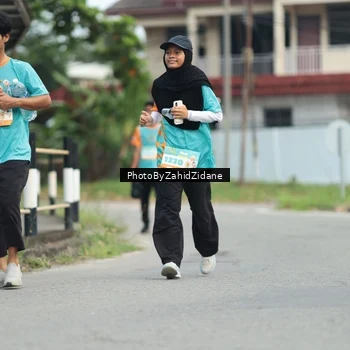 Runner Photo 8262705