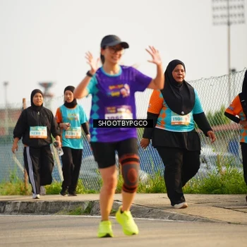 Runner Photo 8262839