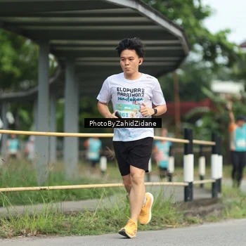 Runner Photo 8262847