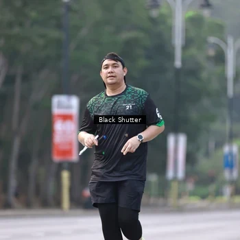 Runner Photo 8263001
