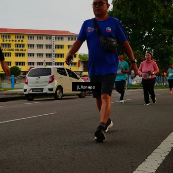 Runner Photo 8263004