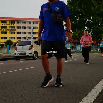 Runner Photo 8263007
