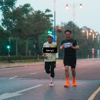 Runner Photo 8263010