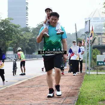 Runner Photo 8263015