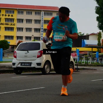 Runner Photo 8263032