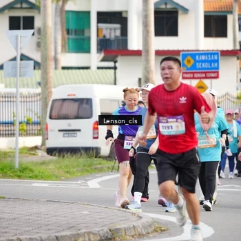 Runner Photo 8263040