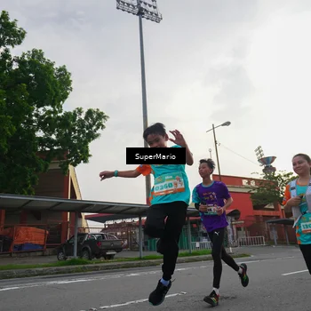 Runner Photo 8263045
