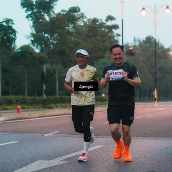 Runner Photo 8263047