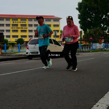 Runner Photo 8263051