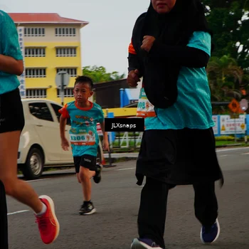 Runner Photo 8263117