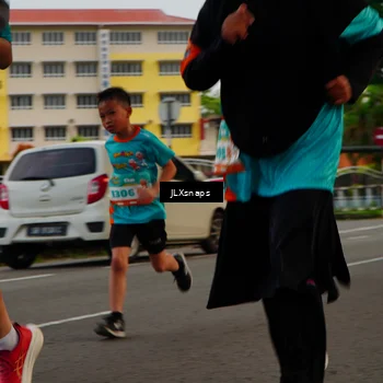 Runner Photo 8263130