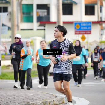 Runner Photo 8263187