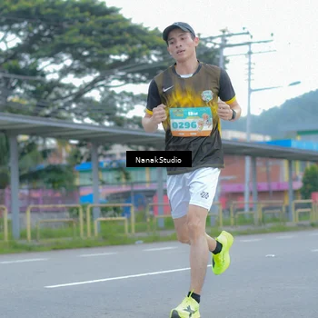 Runner Photo 8263213
