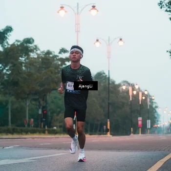 Runner Photo 8263235