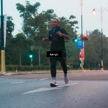 Runner Photo 8263320