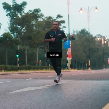 Runner Photo 8263323