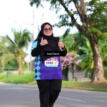 Runner Photo 8263373