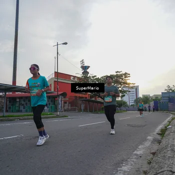 Runner Photo 8263394