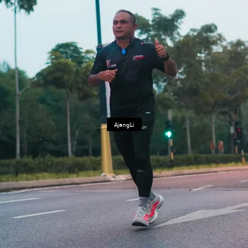 Runner Photo 8263395