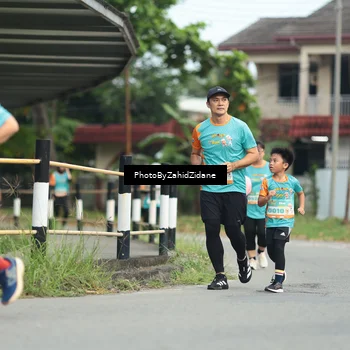 Runner Photo 8263409