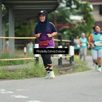 Runner Photo 8263450