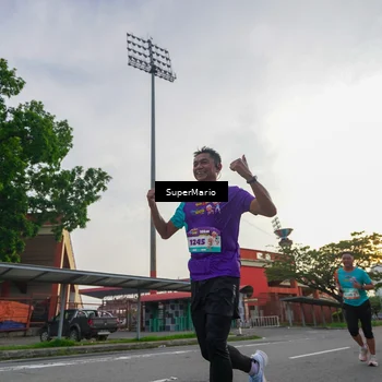 Runner Photo 8263505