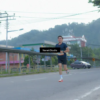 Runner Photo 8263510