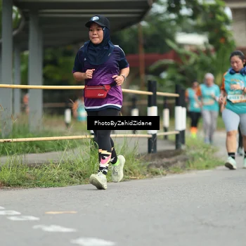 Runner Photo 8263531