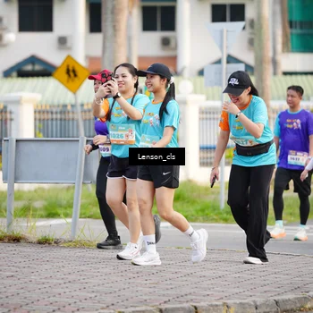 Runner Photo 8263553