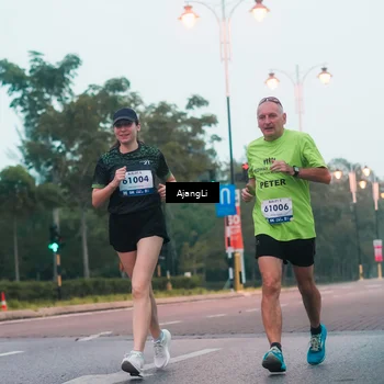 Runner Photo 8263577