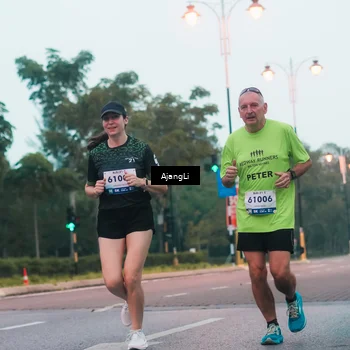 Runner Photo 8263578