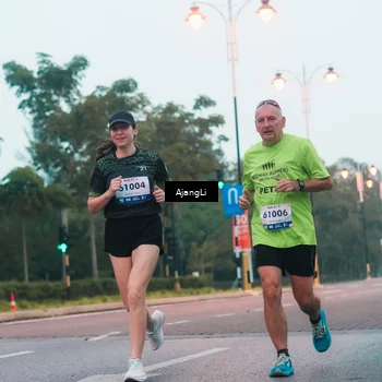 Runner Photo 8263580