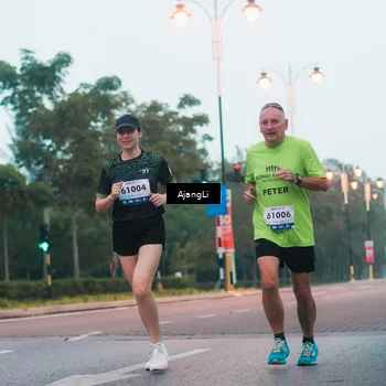 Runner Photo 8263582