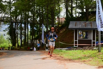 Runner Photo 82636