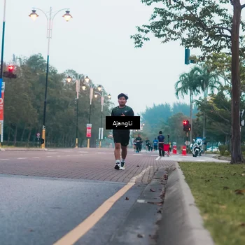 Runner Photo 8263616