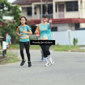 Runner Photo 8263673