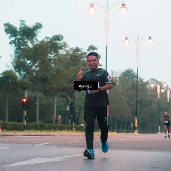 Runner Photo 8263690