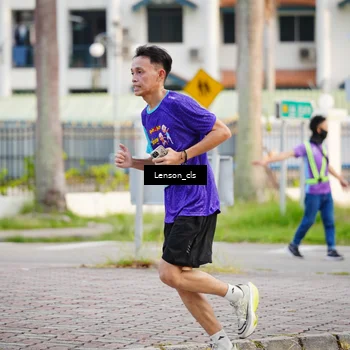 Runner Photo 8263731