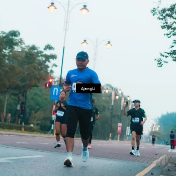 Runner Photo 8263746