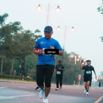 Runner Photo 8263769