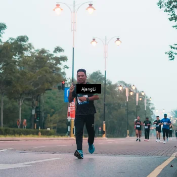 Runner Photo 8263806
