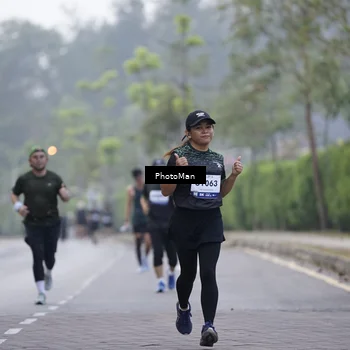 Runner Photo 8263847