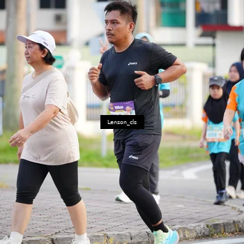 Runner Photo 8263850