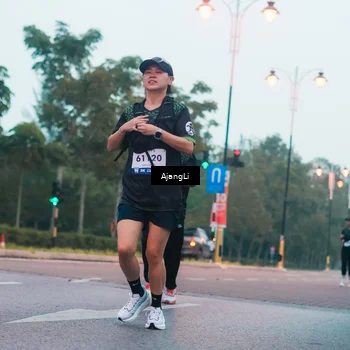 Runner Photo 8263882