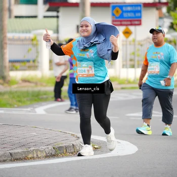 Runner Photo 8263892
