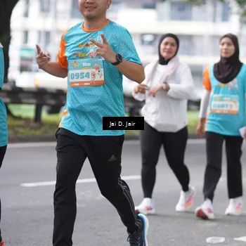 Runner Photo 8263906