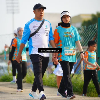 Runner Photo 8263916