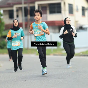 Runner Photo 8263936