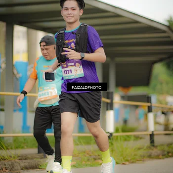 Runner Photo 8263995