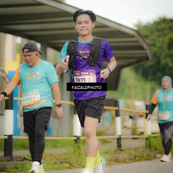 Runner Photo 8263999